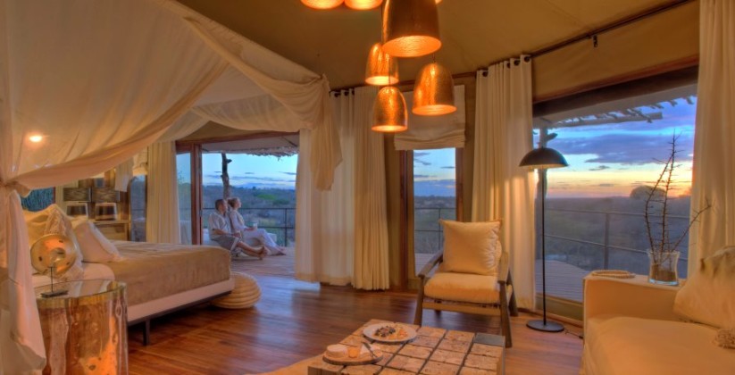 Legendary Expeditions - Mwiba River Lodge 2013-276.1